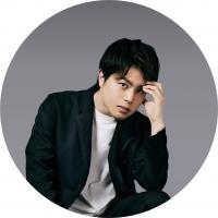 山中惇史さん写真