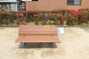 背伸ばしベンチ2