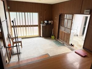 物件番号N49の玄関