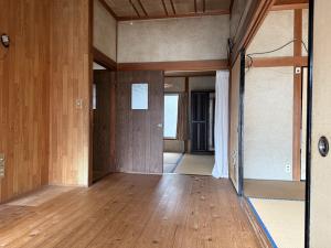 物件番号303の板間