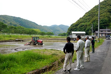 活動報告の画像１